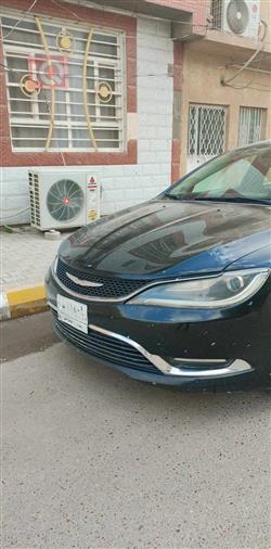 کرایسلەر 200